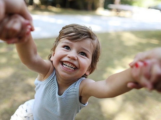 Vitamin D für Neugeborene und Kinder so wichtig.